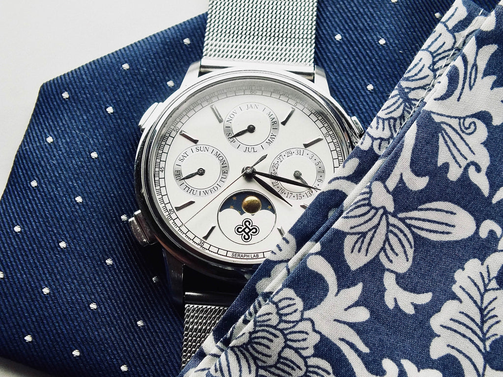 White Triple Date Moonphase